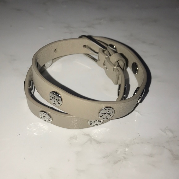 Tory Burch Leather Wrap Bracelet ✨PRICE FIRM✨ - Picture 2 of 5